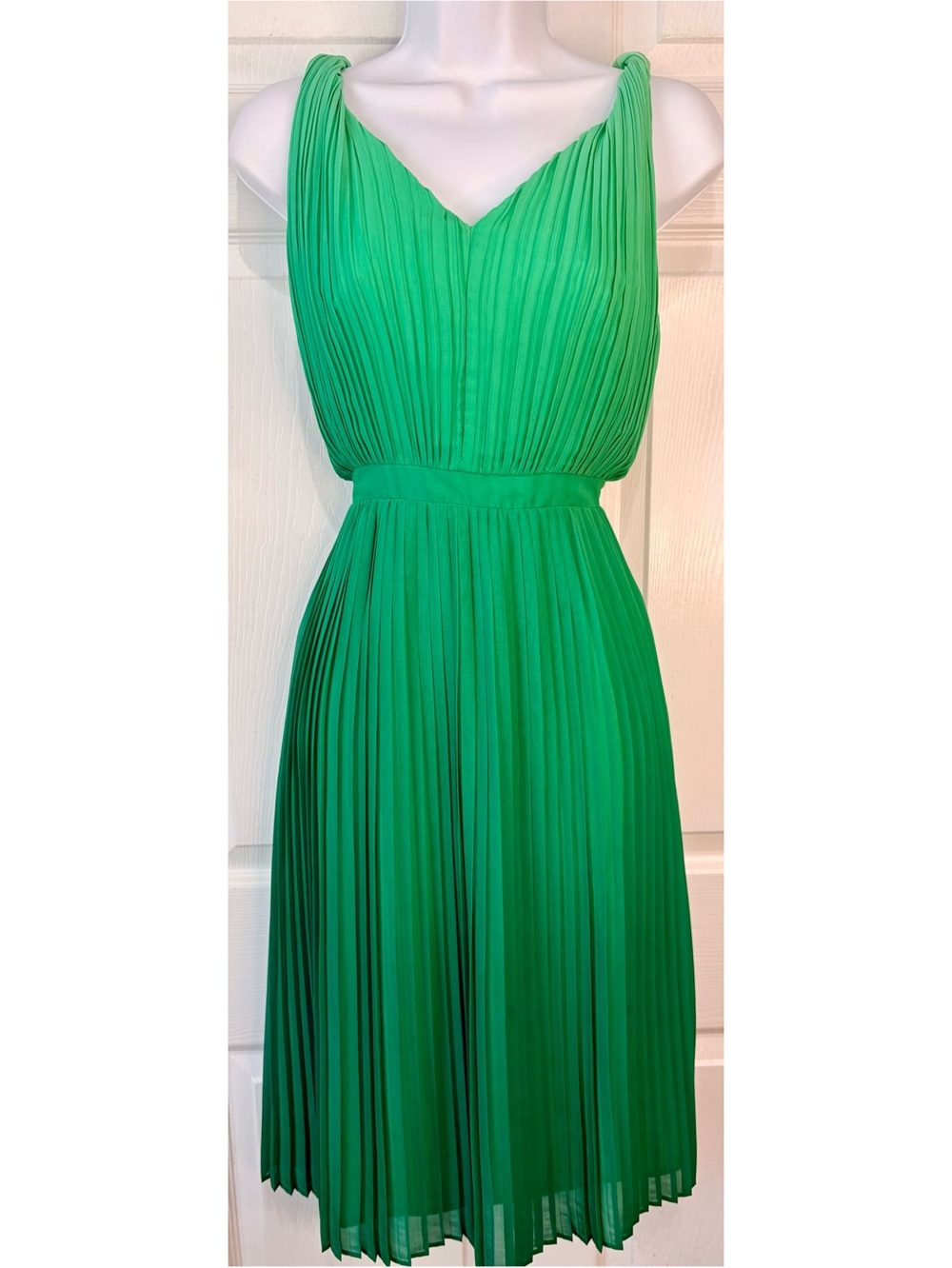 BANANA REPUBLIC Green Ombré Pleated Plisse Dress Small